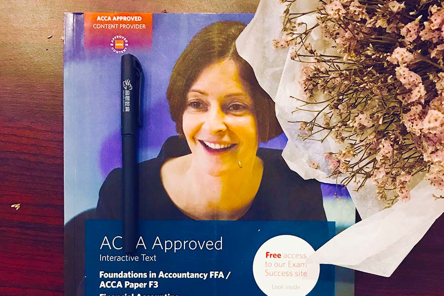 有了ACCA可以進四大嗎？
